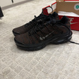 Кроссовки • Nike • Коричневый
