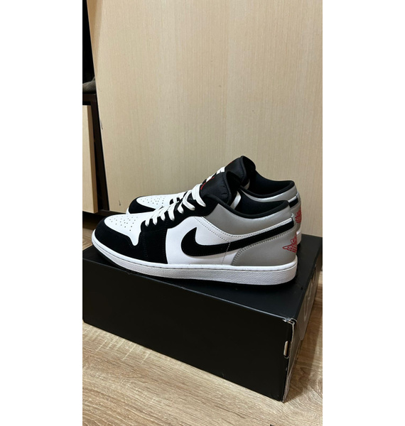 Кроссовки • Nike • Черный