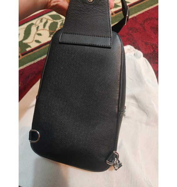 Сумка • Louis Vuitton • Черный