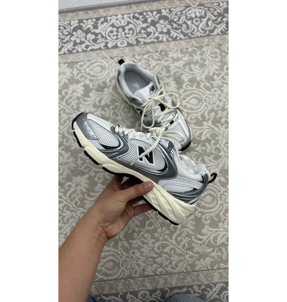 Кроссовки • New Balance • Белый