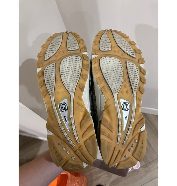 Кроссовки • Nike • Серый