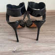 Сандалии • Manolo Blahnik • Черный