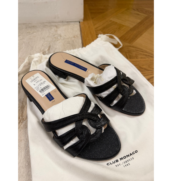 Шлепанцы • Stuart Weitzman • Черный