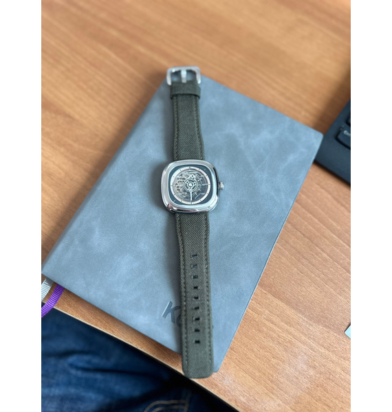 Часы • Sevenfriday • Хаки