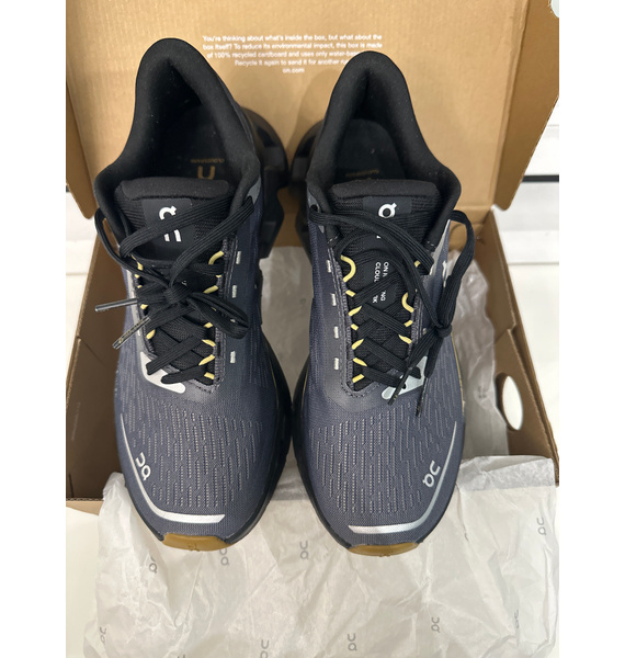 Кроссовки • On Running • Серый