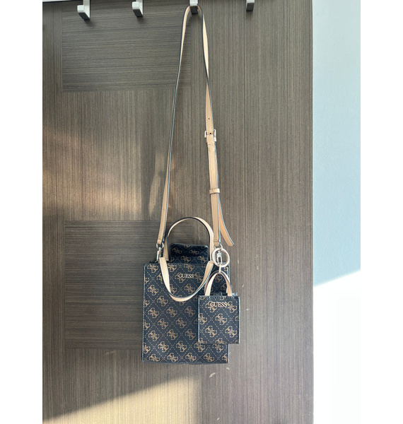 Сумка • GUESS • Коричневый