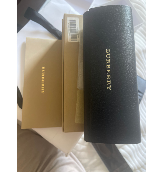 Очки • Burberry • Золотой