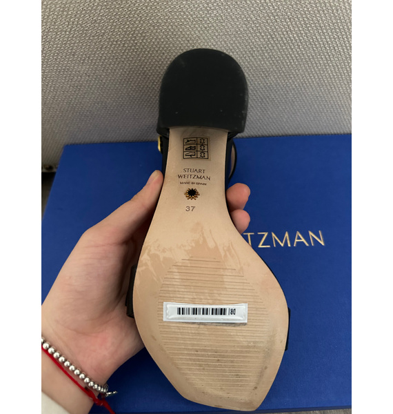 Босоножки • Stuart Weitzman • Черный