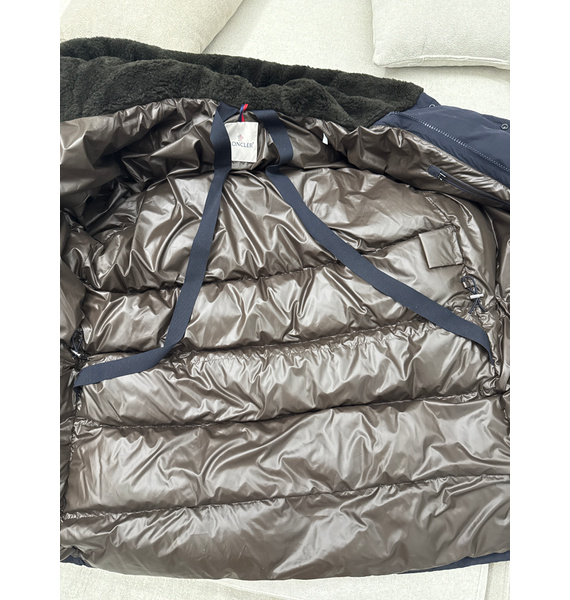 Куртка • Moncler • Черный