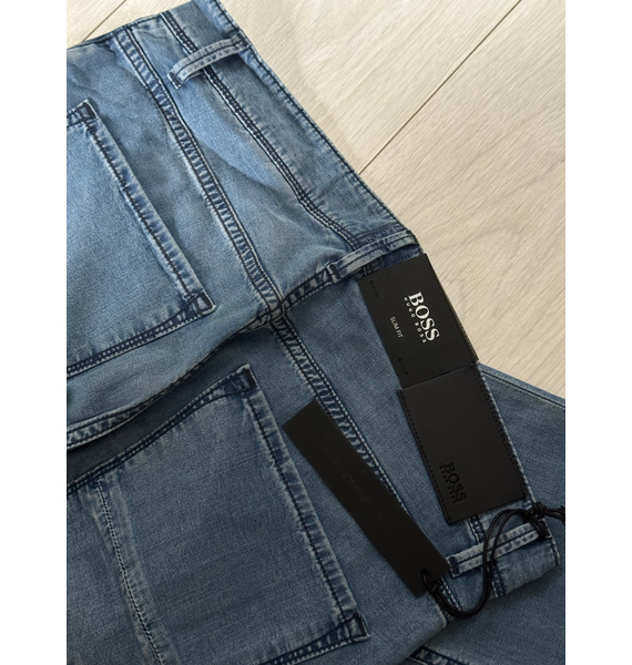 Джинсы • Boss Hugo Boss • Голубой
