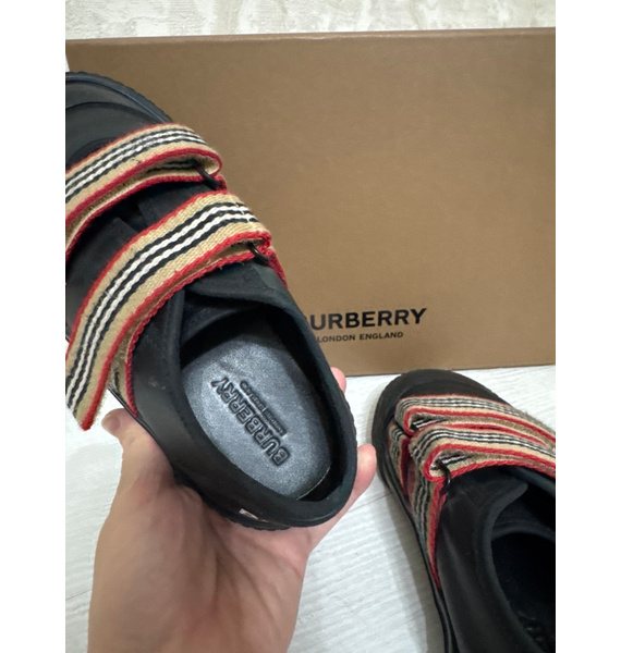 Кроссовки • Burberry Kids • Черный