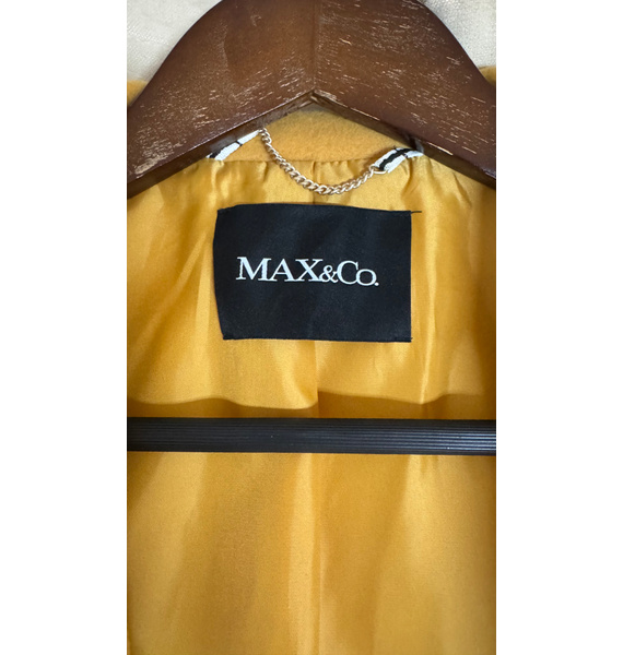 Пальто • MAX&Co. • Горчичный