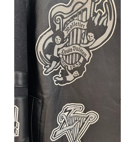 Куртка • Louis Vuitton • Черный