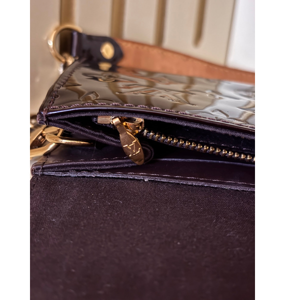 Сумка • Louis Vuitton • Бордовый