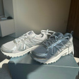 Кроссовки • New Balance • Серебряный