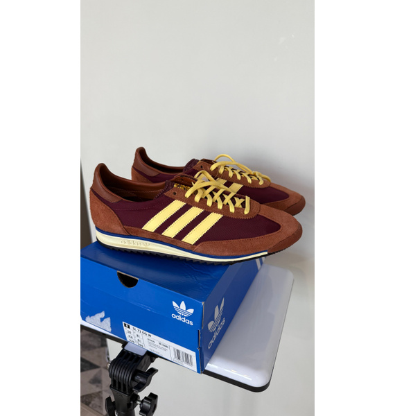 Кроссовки • adidas Originals • Коричневый