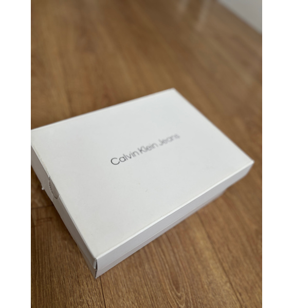 Кроссовки • Calvin Klein Jeans • Белый