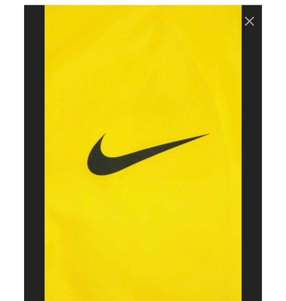 Ветровка • Nike • Желтый