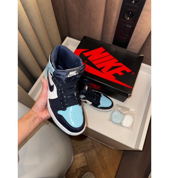 Кроссовки • Nike • Голубой