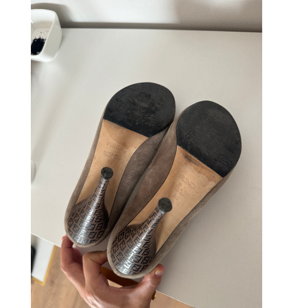 Туфли • Fendi • Коричневый