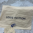 Сумка • Louis Vuitton • Черный