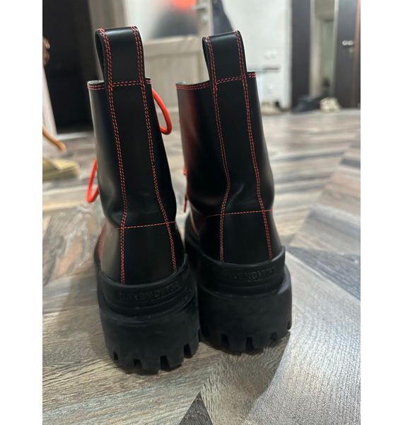 Ботинки • Balenciaga • Черный