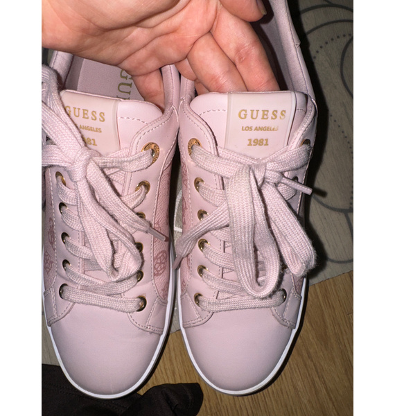 Кроссовки • GUESS • Черный