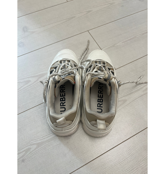 Кроссовки • Burberry • Белый