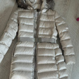 Пуховик • Moncler • Бежевый