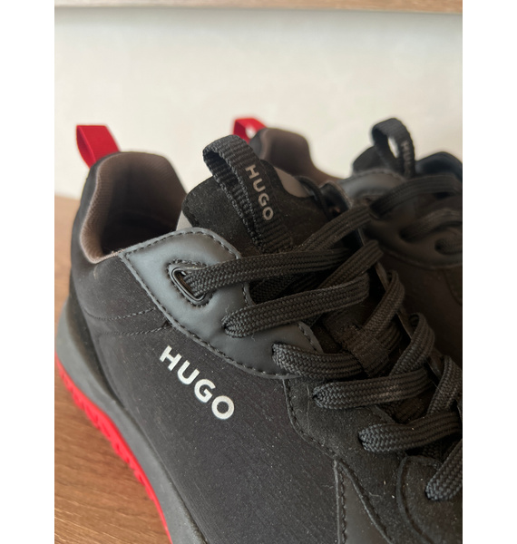 Кроссовки • HUGO • Черный