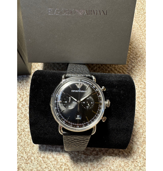 Часы • Emporio Armani • Черный
