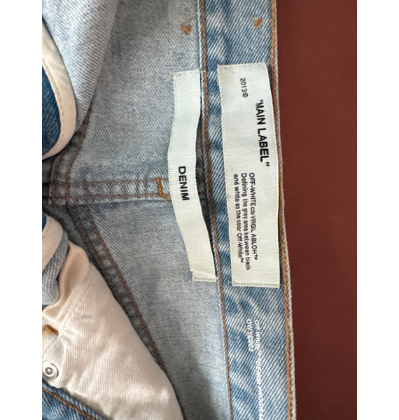 Шорты • Off-White • Голубой
