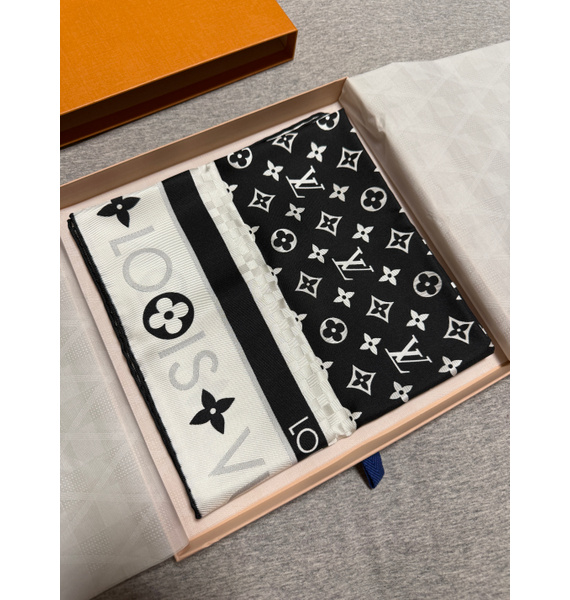 Платок • Louis Vuitton • Черный