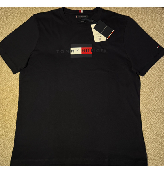 Футболка • Tommy Hilfiger • Черный