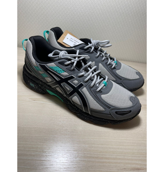 Кроссовки • ASICS • Серый