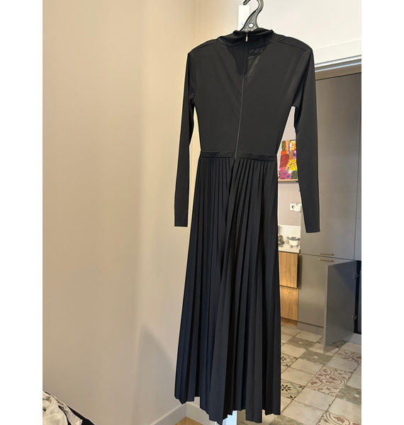 Платье • Max Mara • Черный