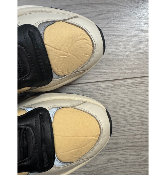 Кроссовки • PUMA • Бежевый