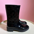 Сапоги • Louis Vuitton • Черный