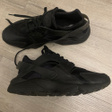 Кроссовки • Nike • Черный