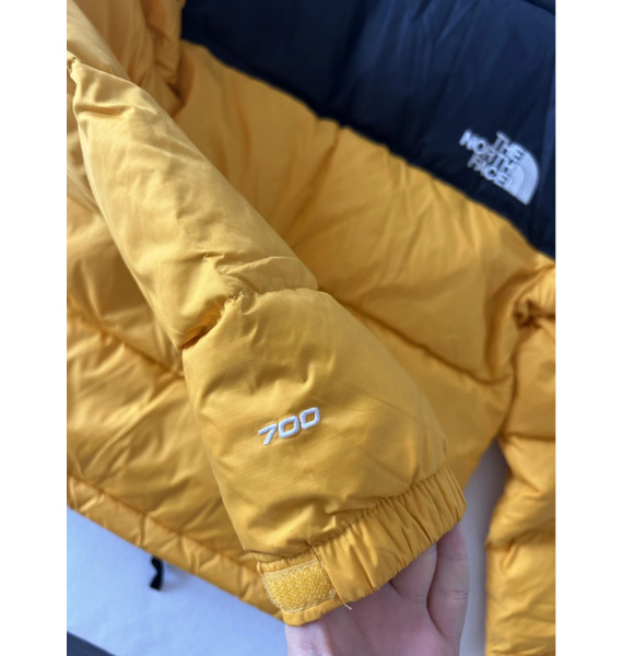 Куртка • The North Face • Желтый