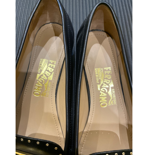 Лоферы • Salvatore Ferragamo • Черный