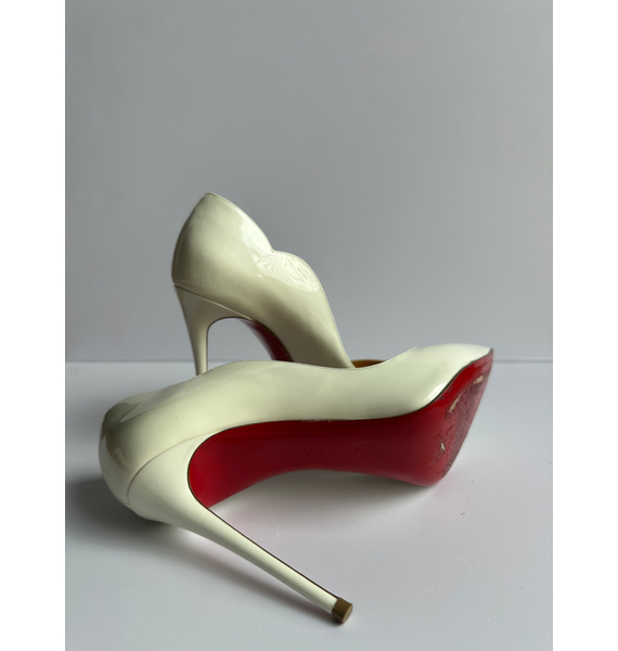 Туфли • Christian Louboutin • Белый