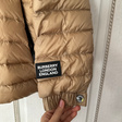 Пуховик • Burberry • Бежевый