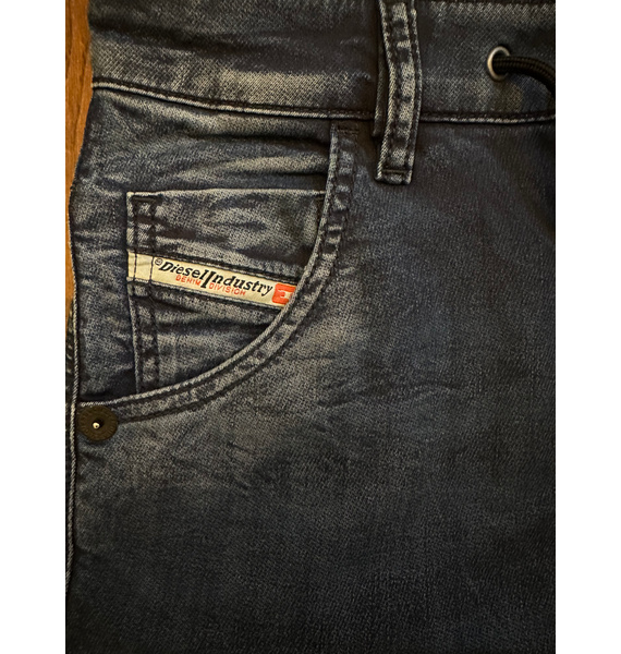 Джинсы • Diesel • Темно-синий