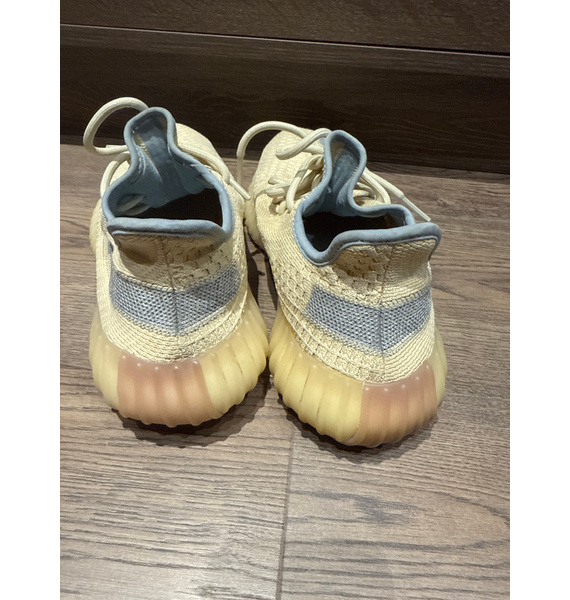 Кроссовки • adidas • Бежевый