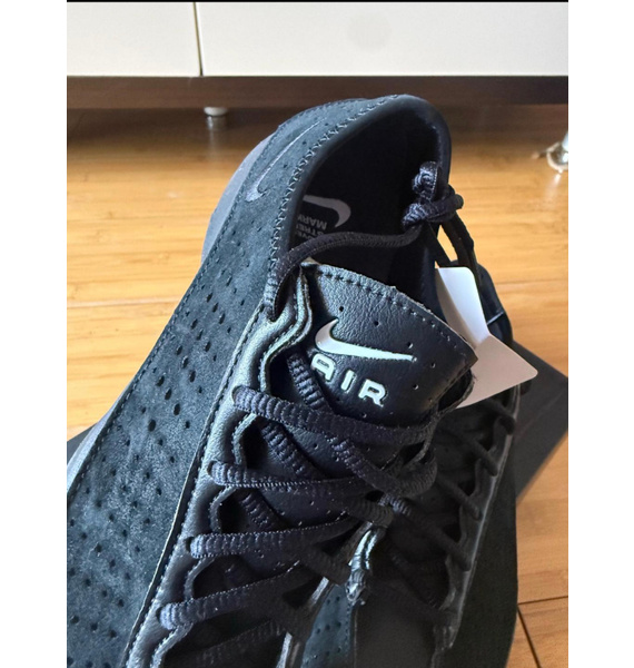 Кроссовки • Nike • Черный