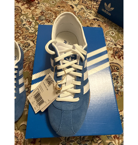 Кроссовки • adidas Originals • Голубой