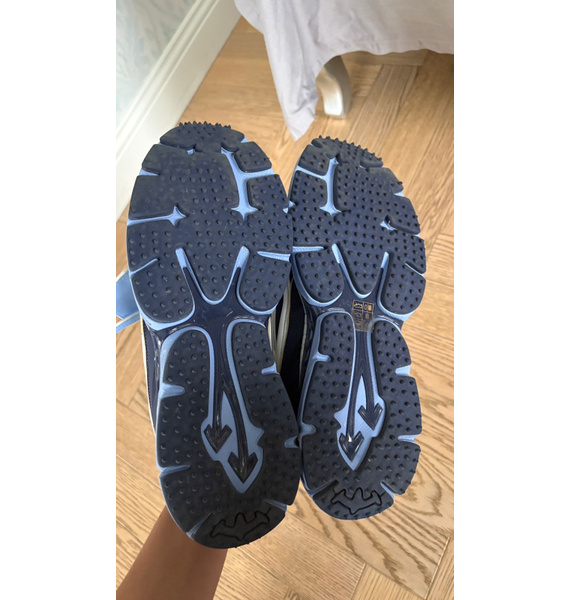 Кроссовки • Off-White • Мульти