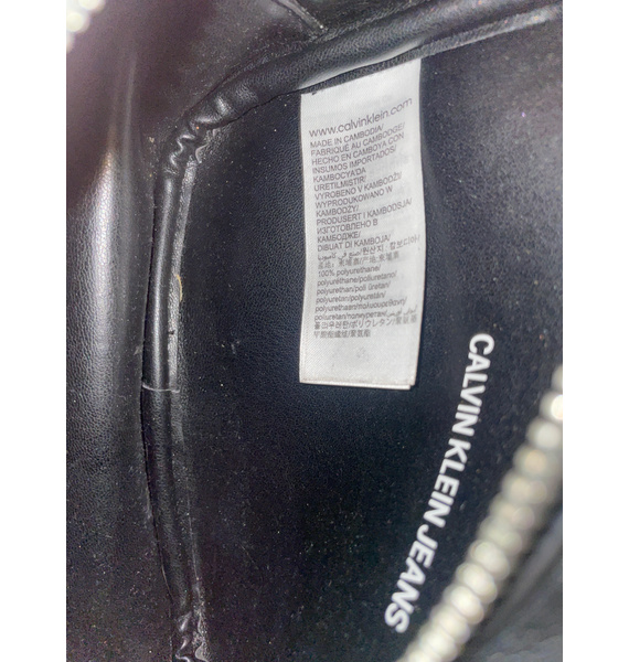 Сумка • Calvin Klein Jeans • Черный