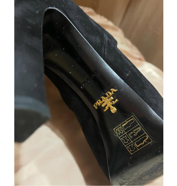 Сапоги • Prada • Черный